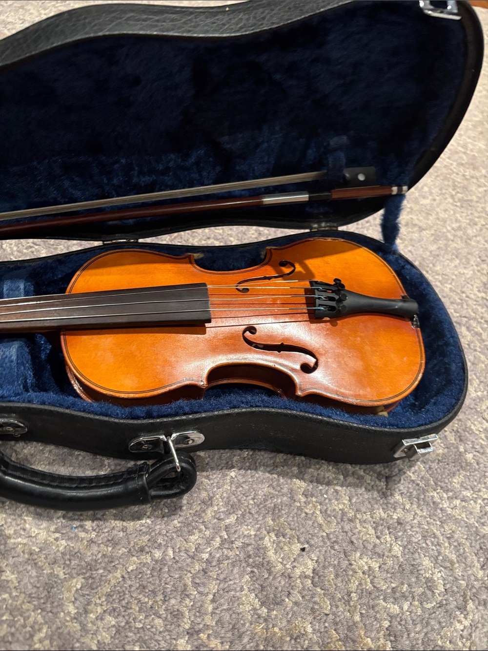 Violin 1/8 Suzuki with Case from Mozingo music